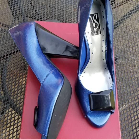 Colbat blue patent block heel - Picture 3 of 7